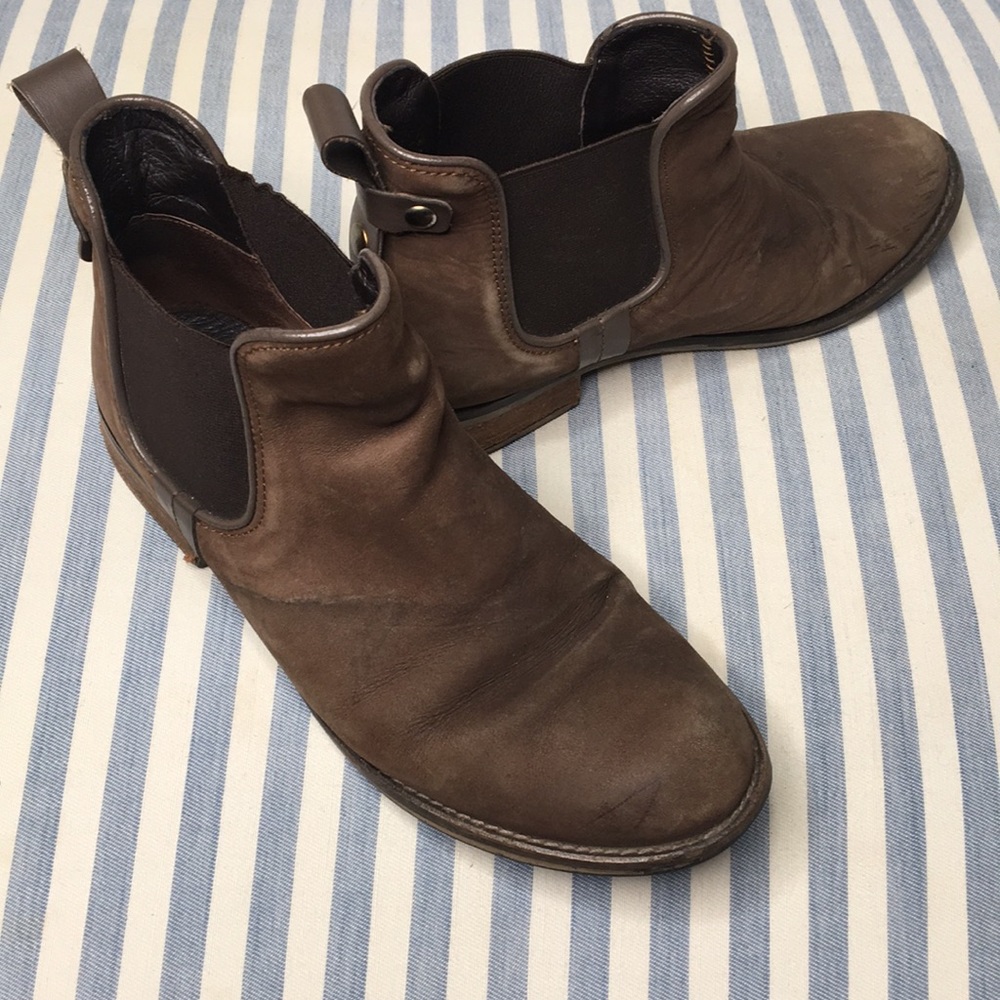 🦋Steve Madden slip on booties